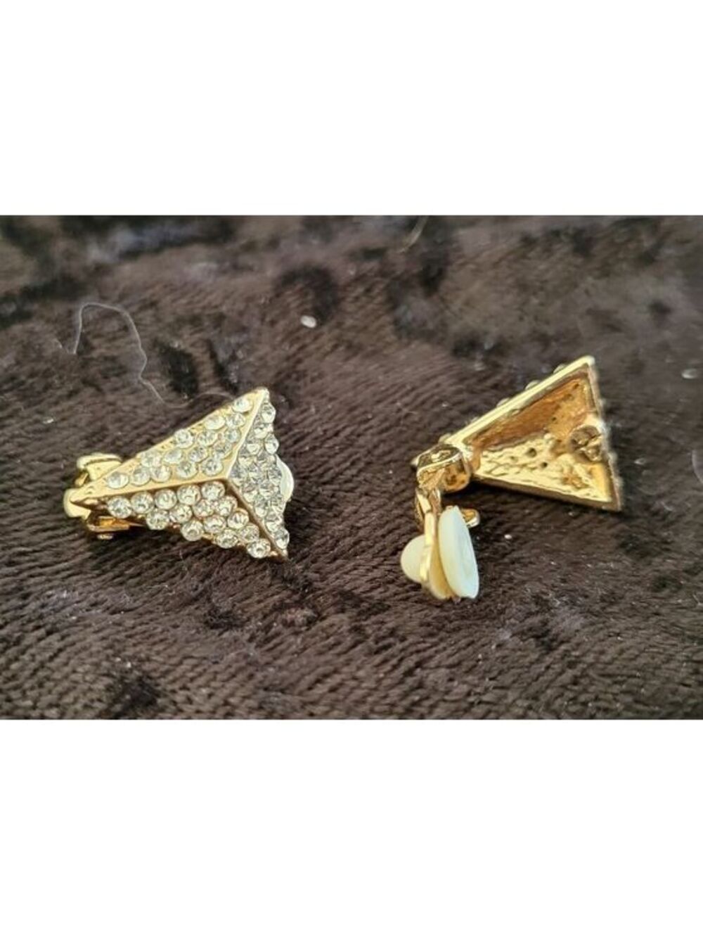 Sharp Geometry, Brilliant Sparkle - Picture 2 of 7